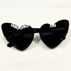 Single AF cateye sunglasses